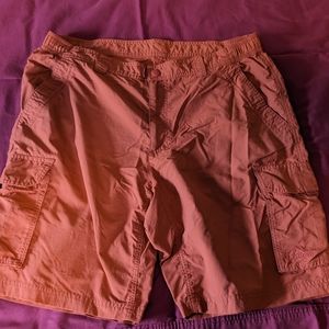 Ll bean Men's Large Hiking Shorts. Salmon color